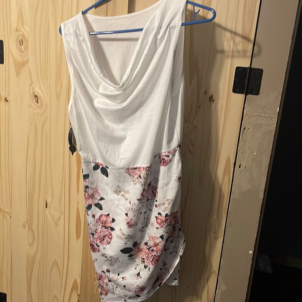 White in floral size medium Belle Lily dress